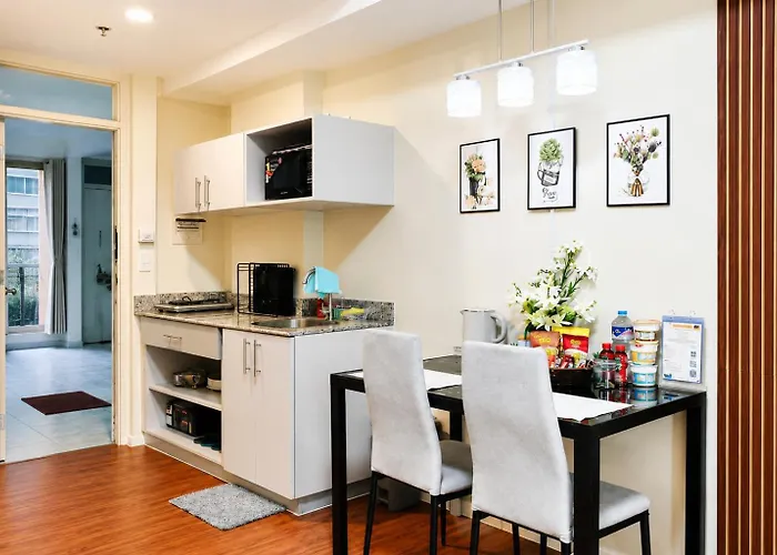 Modern With Free Pool, Gym, Wi-fi & Netflix Lapu-Lapu City