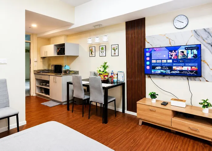 Modern With Free Pool, Gym, Wi-fi & Netflix * Lapu-Lapu City